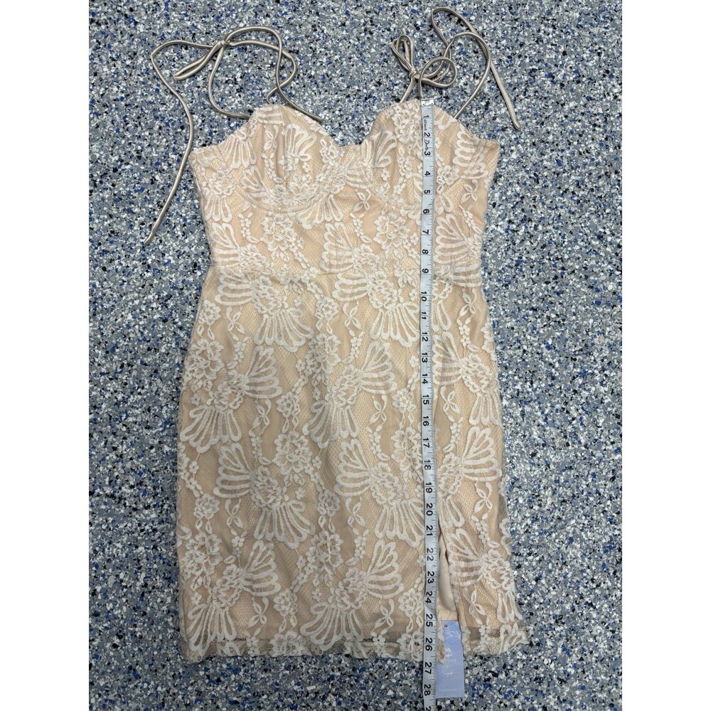 Cupshe Cream-colored Floral Lace Mini Dress Adjustable Straps & Side Slit Size S - Picture 6 of 11